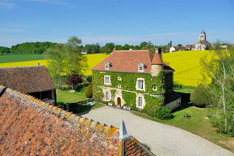 Ch&acirc;teau de Ribourdin