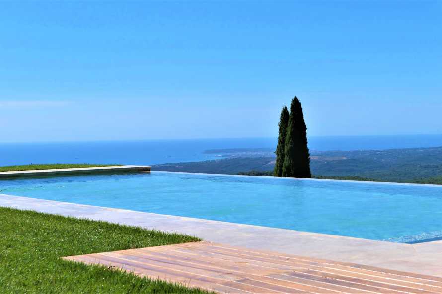 piscine vue panoramique mer