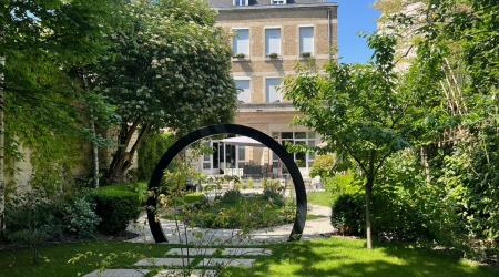 La Demeure Des Sacres La Demeure Des Sacres