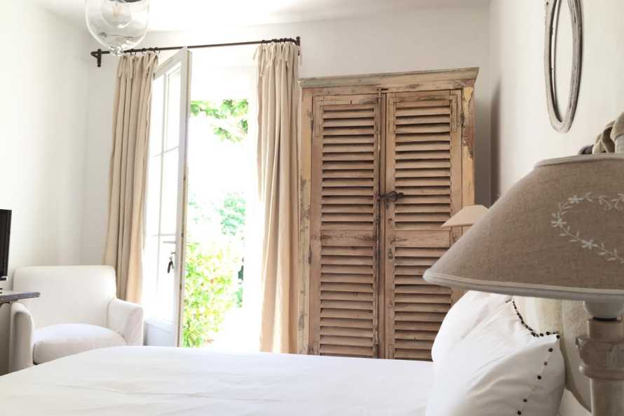 BASTIDE DE FONTVIEILLE