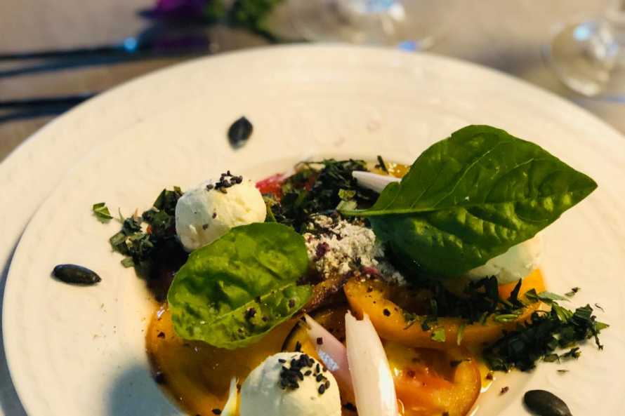 Un primo piatto alla cena della Maison du Chevalier des Huttes