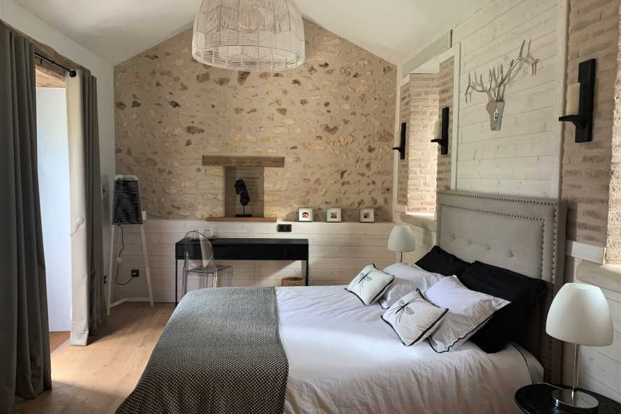 LA CHAMBRE MÛRIER
